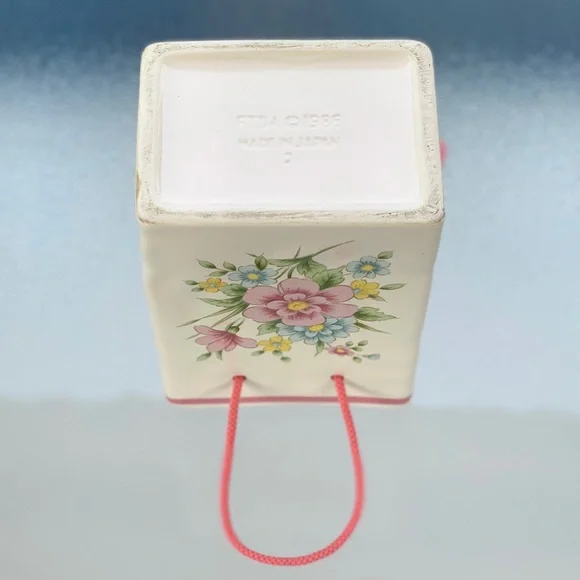 FTDA 1986 Flower Ceramic Gift Bag Vase/Planter, Japan - Picture 5 of 5